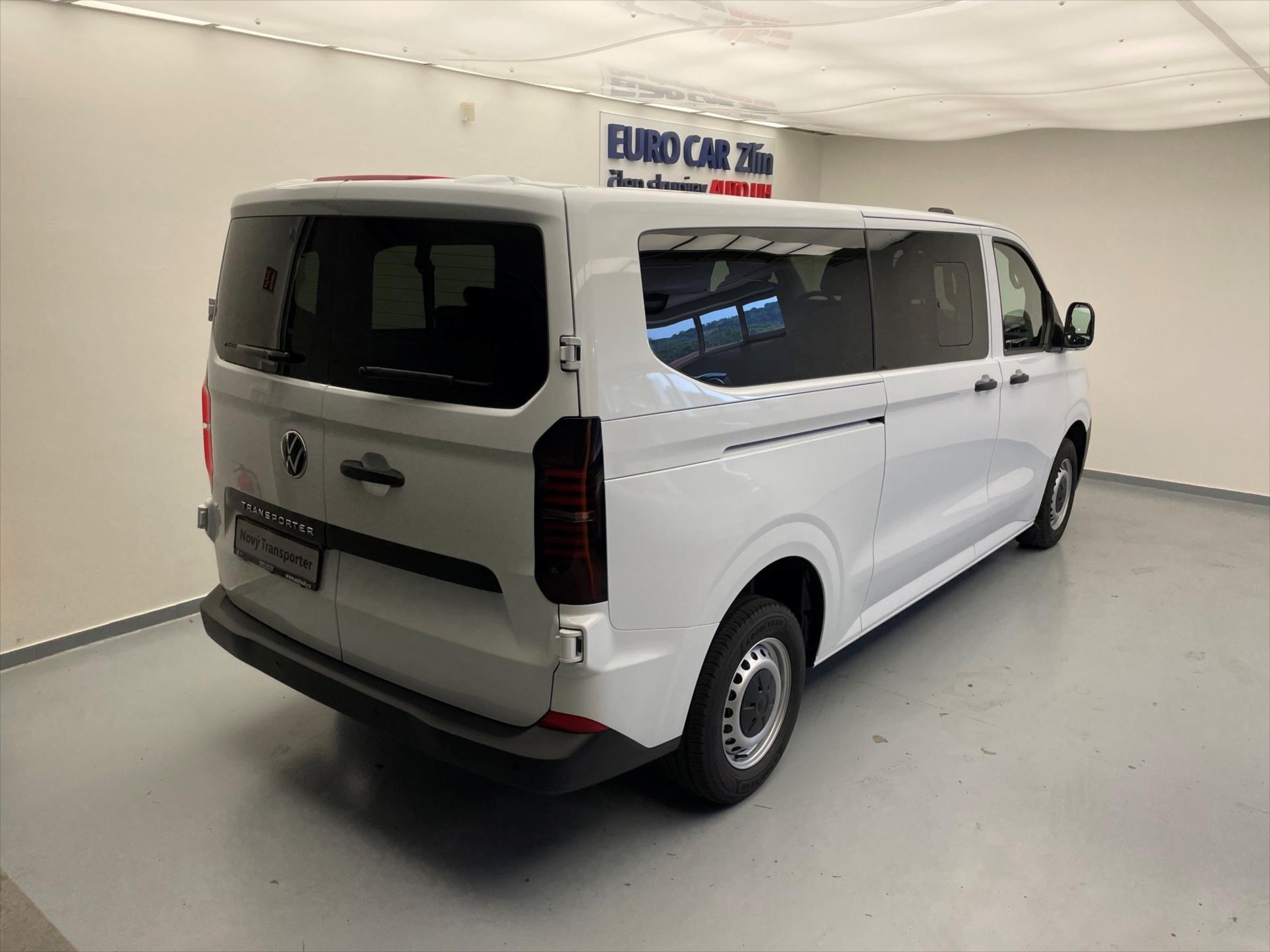 volkswagen-transporter-novy-t7-kombi-tdi-8aut-dr - 3