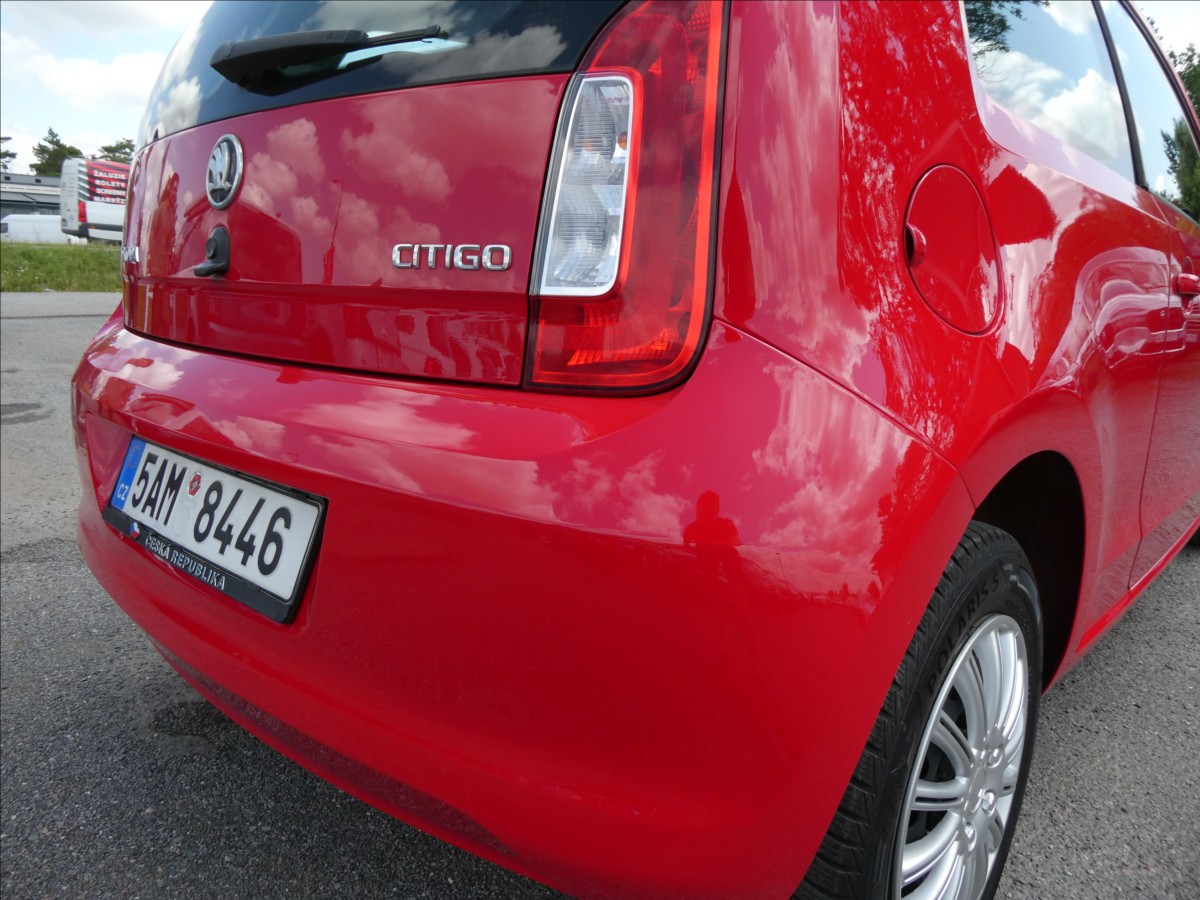 skoda-citigo-1-0-mpi-44kw-klima-cr - 8
