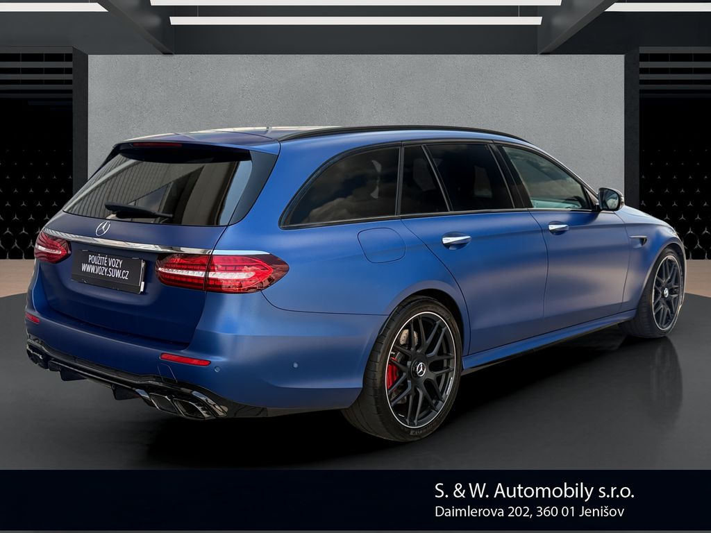 mercedes-benz-tridy-e-63-s-amg - 4