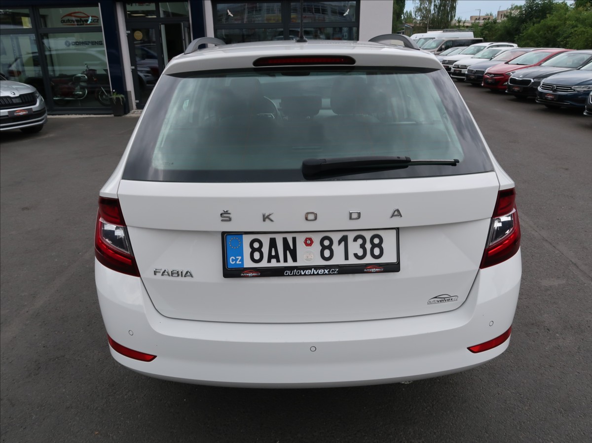 skoda-fabia-1-0-tsi-70kw-style-1majcr-dph - 7