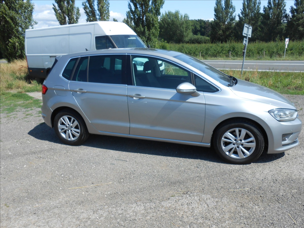 volkswagen-golf-sportsvan-1-4-110-kw-automat-serviska - 5