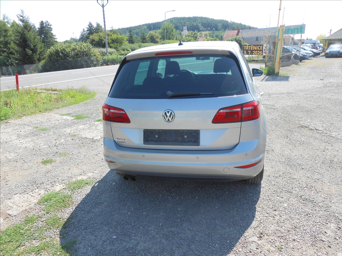 volkswagen-golf-sportsvan-1-4-110-kw-automat-serviska - 7