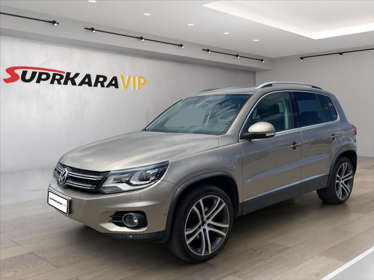 Volkswagen Tiguan 2,0 TSi DSG 4M Xenony*Kůže DCC*Kamera*Panorama*Vyhř.  Sedadla*Tažné Aut.Parkovaní!