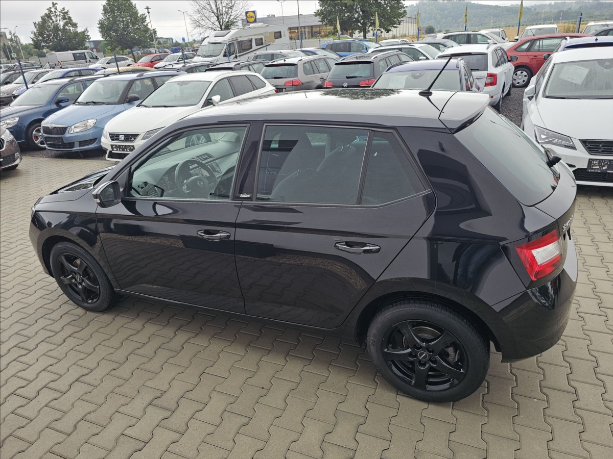 skoda-fabia-iii-1-2tsi-66kw-edition - 8