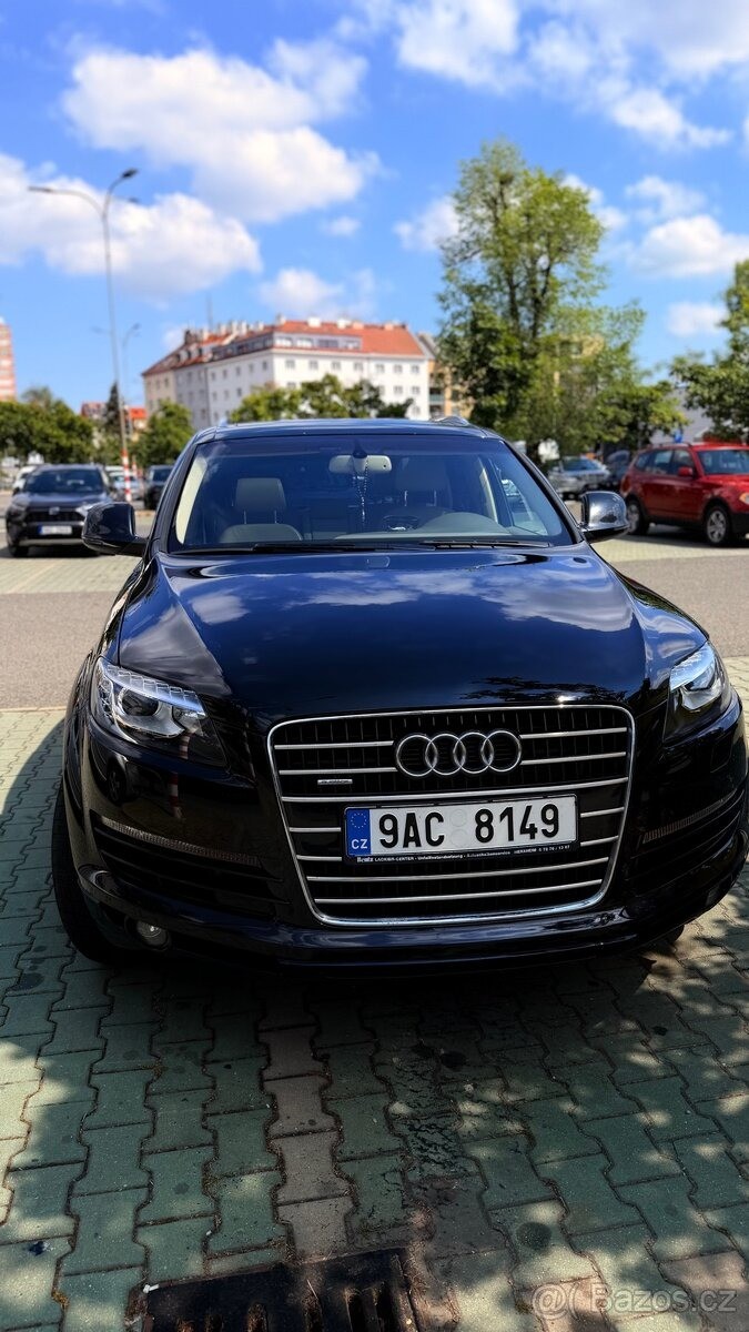 Audi Q7 3,0   quattro, 7 míst, automat, 2006