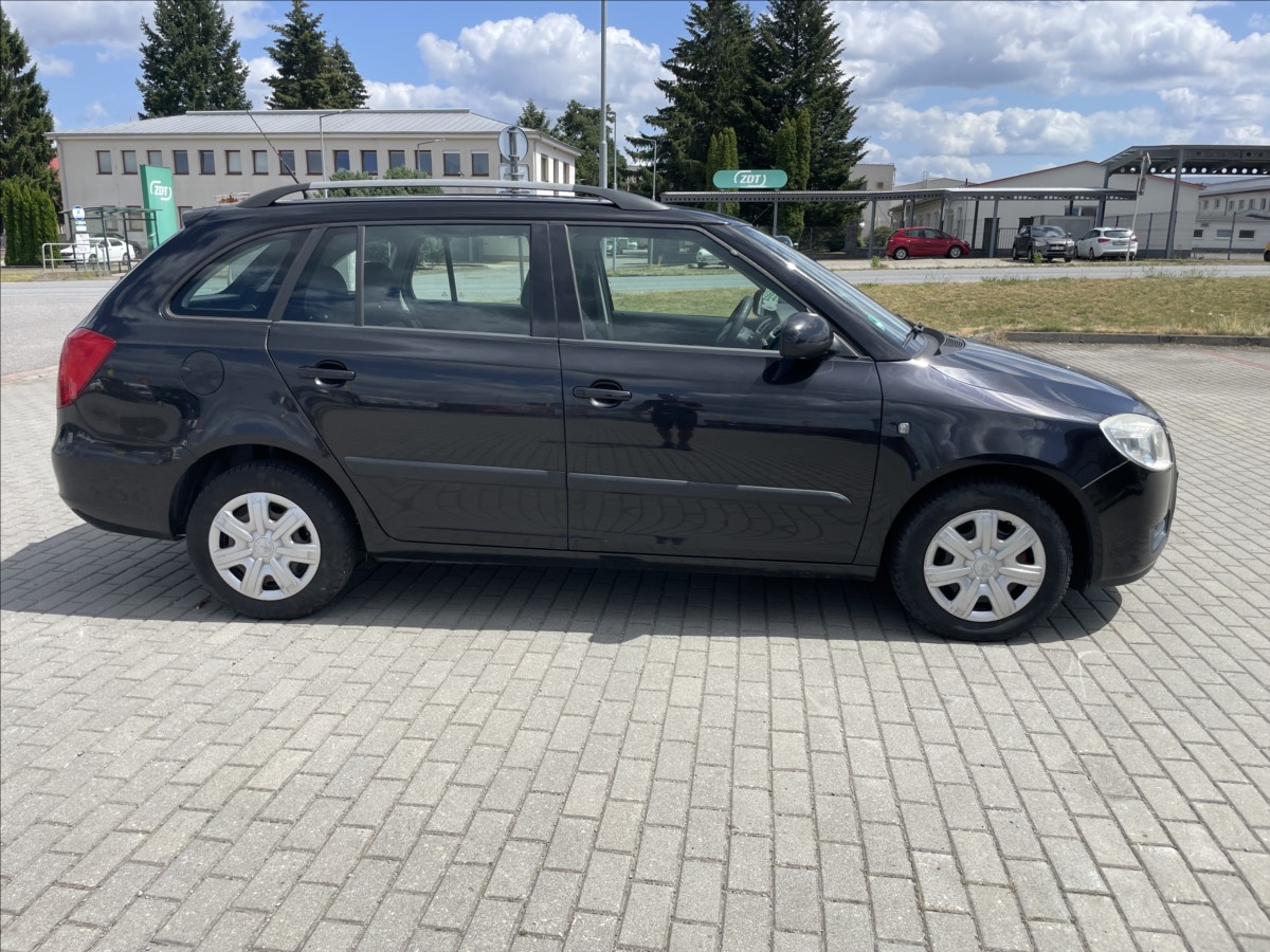 skoda-fabia-1-4-i-63kw-klima-esp-tempomat-po-stk - 4
