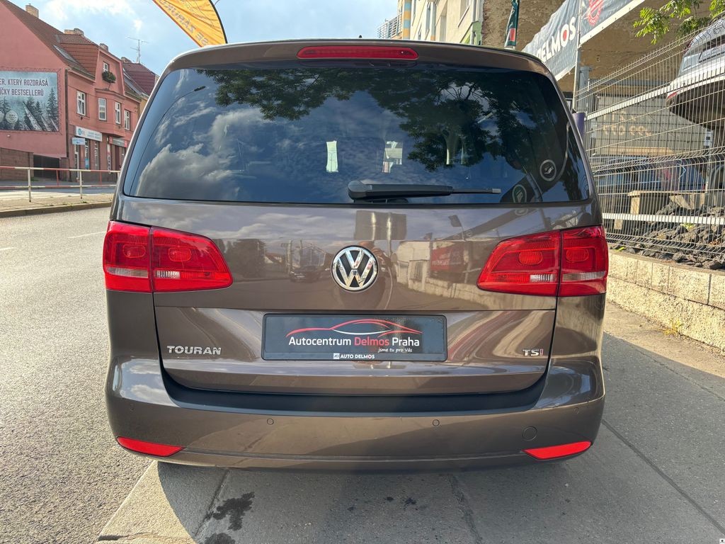 volkswagen-touran-1-4tsi-103kw-dsg-7mist-zaruka - 4