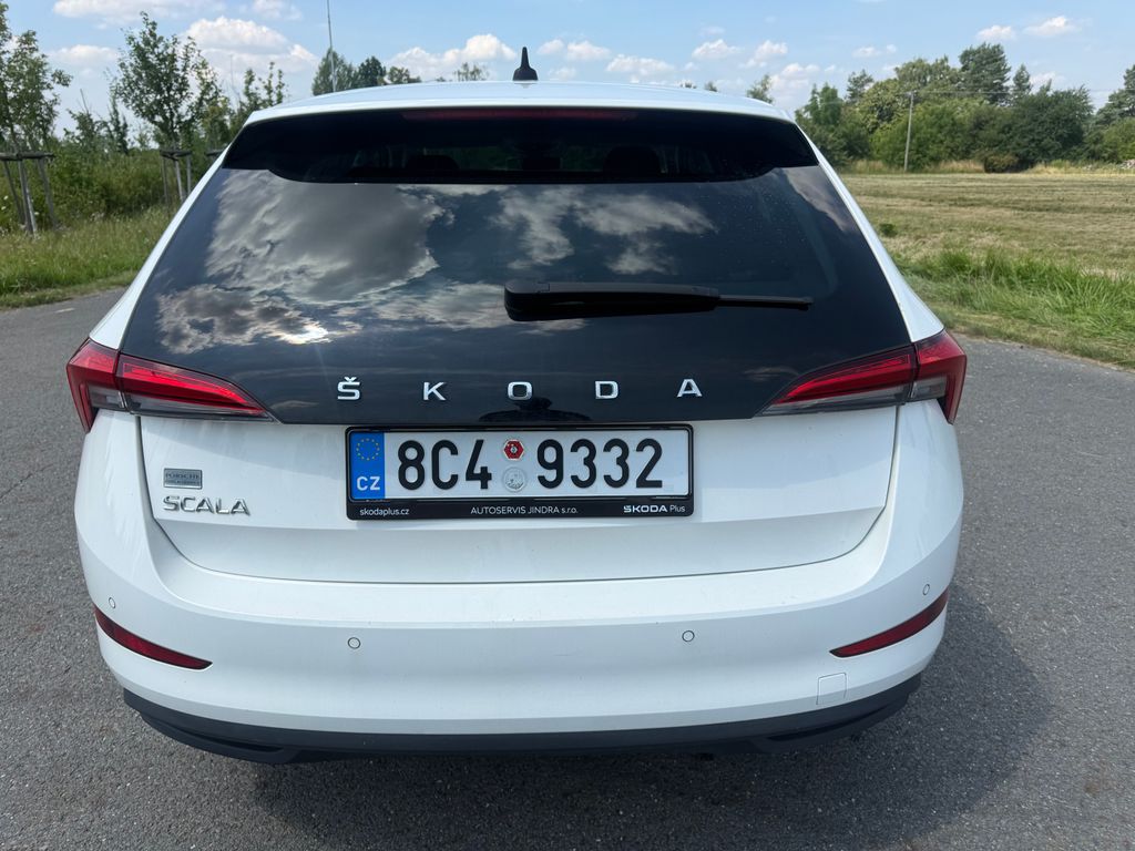 skoda-scala-1-6-tdi-85-kw-elegance - 4