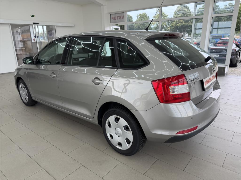 skoda-rapid-1-2-tsi-navi-climatronic - 2