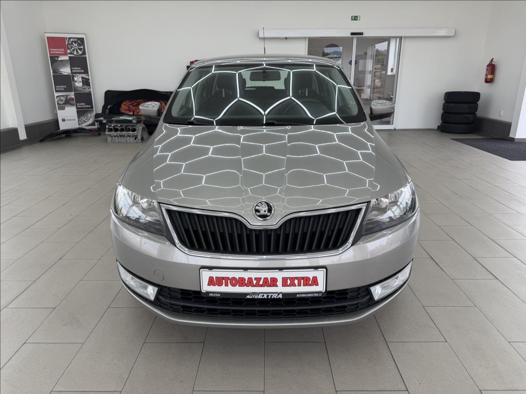 skoda-rapid-1-2-tsi-navi-climatronic - 7