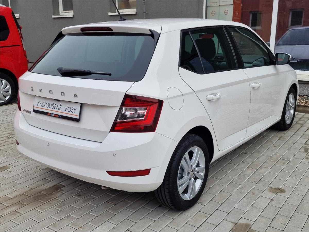 skoda-fabia-1-0-tsi-style-puvod-cr-1-maj - 9
