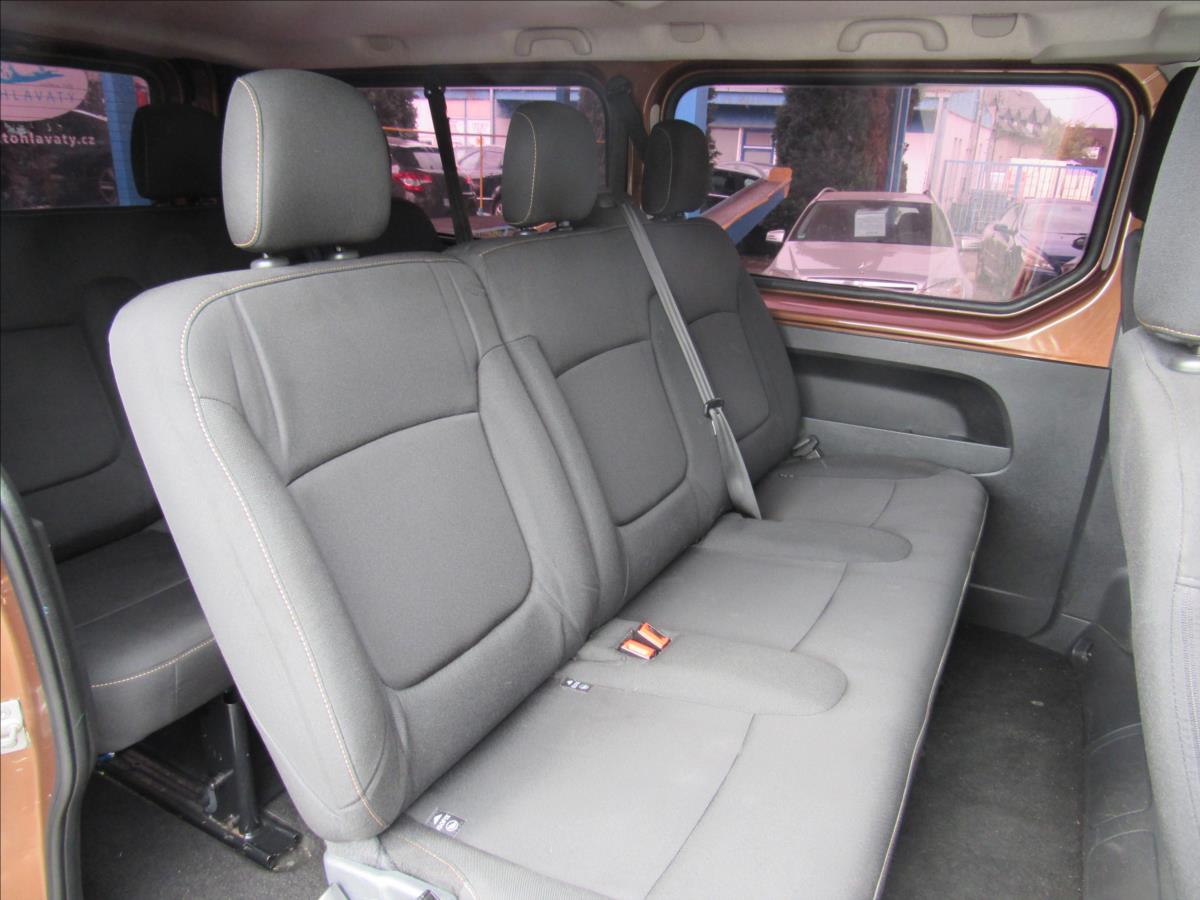 renault-trafic-1-6-dci-125-8-mist - 9