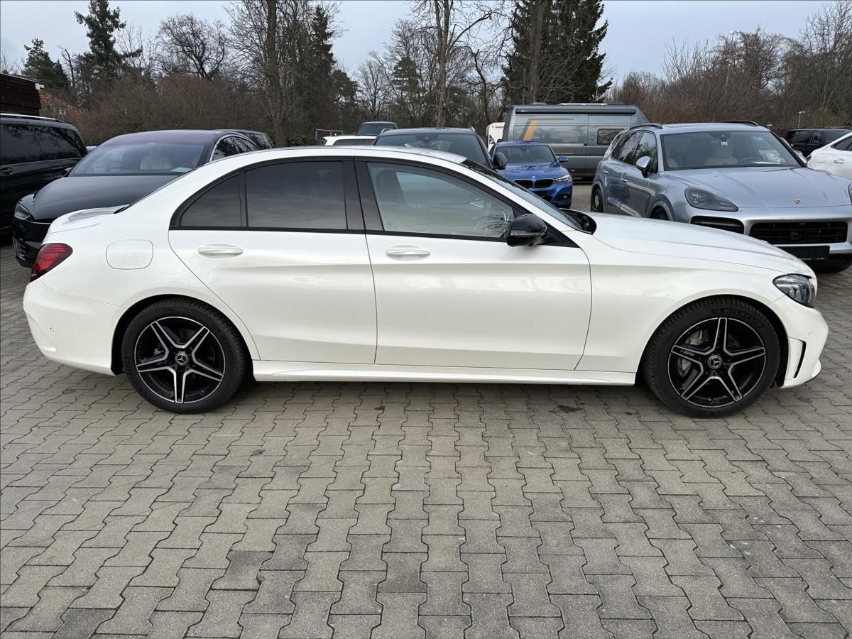 mercedes-benz-tridy-c-180-amg-multibeam - 4