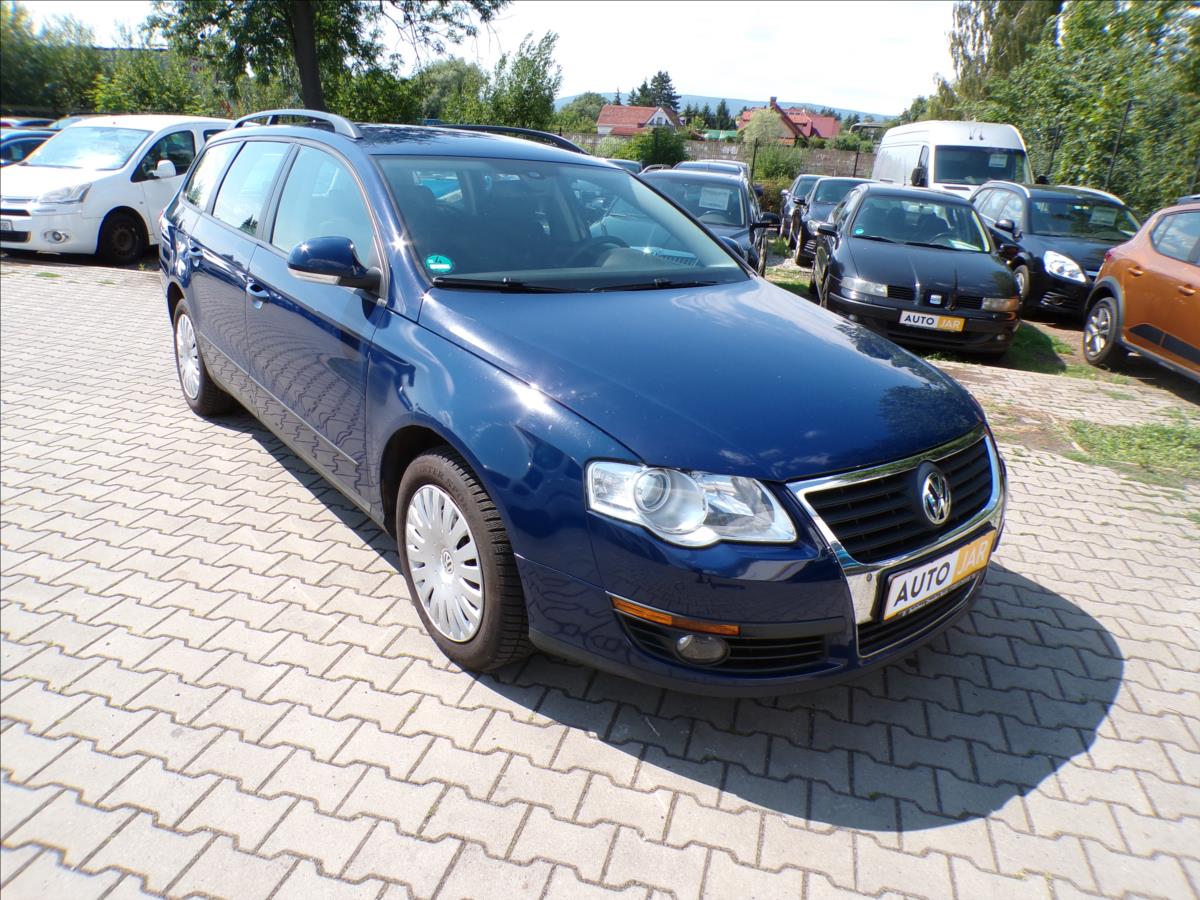 Volkswagen Passat 1,6 FSI
