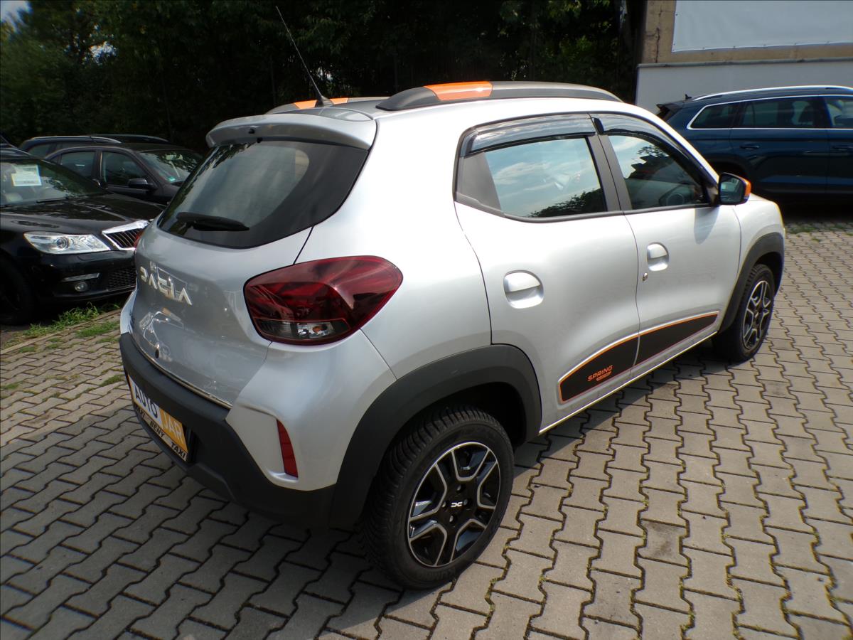dacia-spring-0-0 - 4
