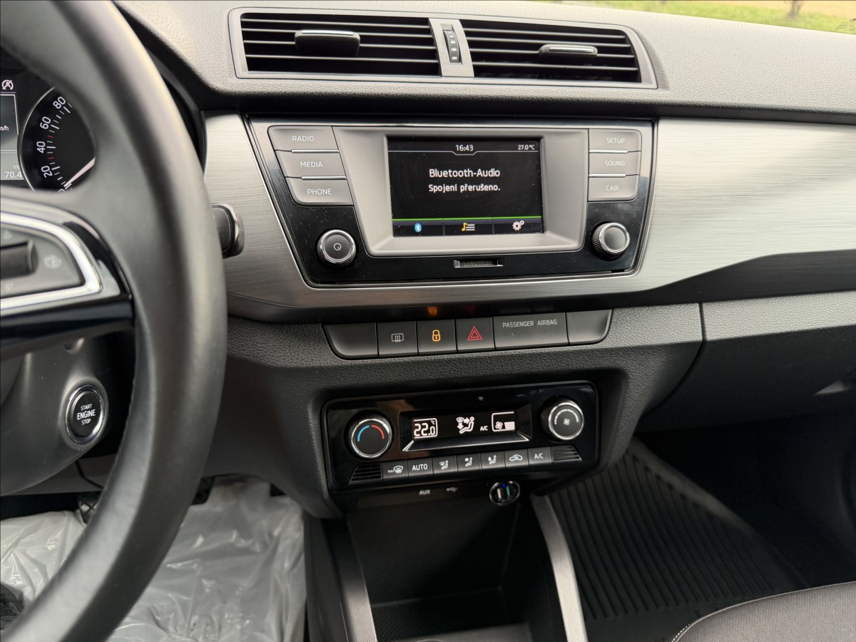 skoda-fabia-1-2-tsi-ambition-66kw - 7