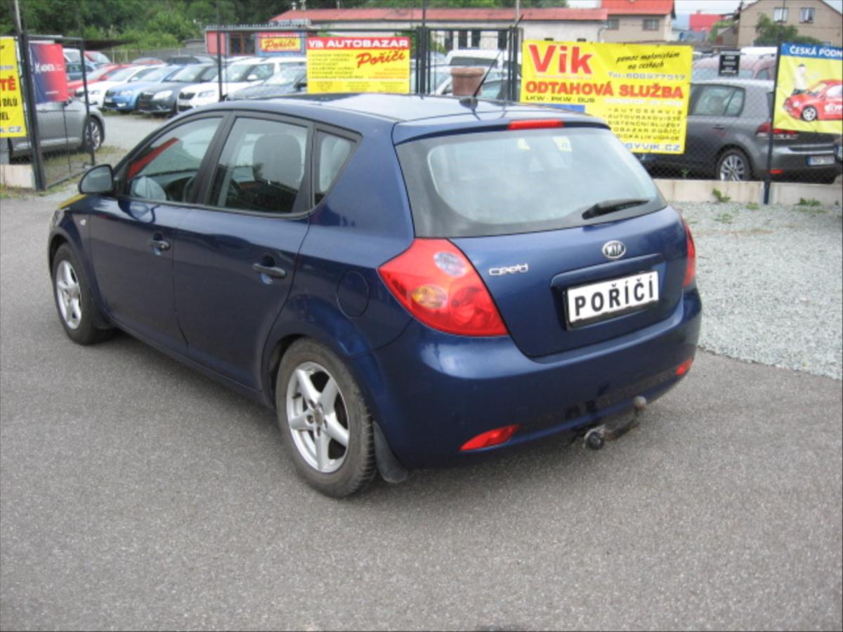 kia-ceed-1-4 - 5