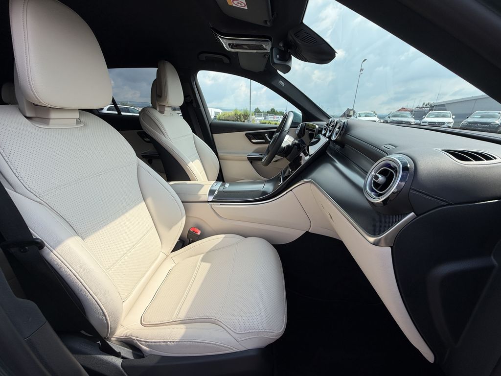 mercedes-benz-glc-200-d-4matic - 9