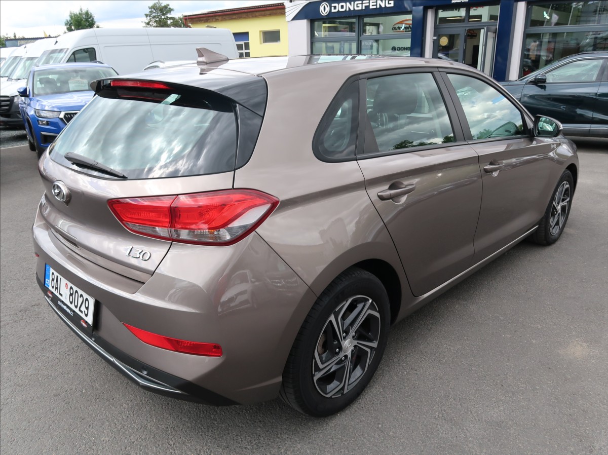 hyundai-i30-1-0-t-gdi-88kw-comfort-novecr - 2