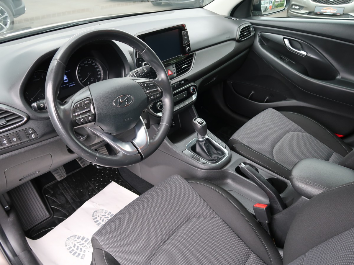 hyundai-i30-1-0-t-gdi-88kw-comfort-novecr - 8