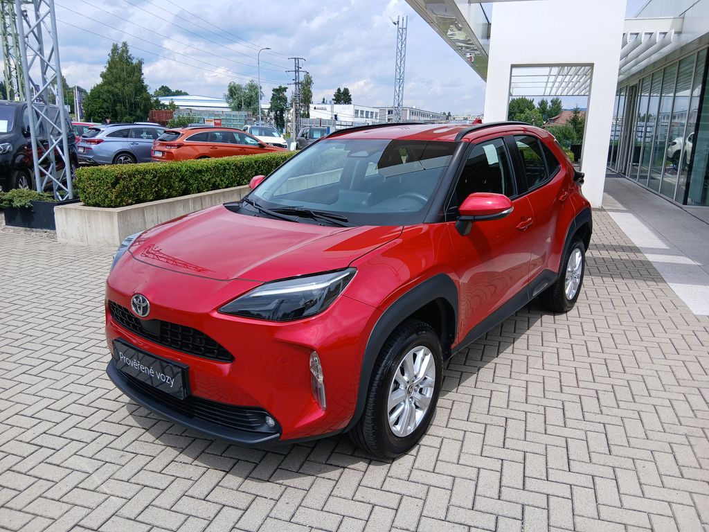 toyota-yaris-cross-1-5-hybrid-e-cvt-comfort - 1