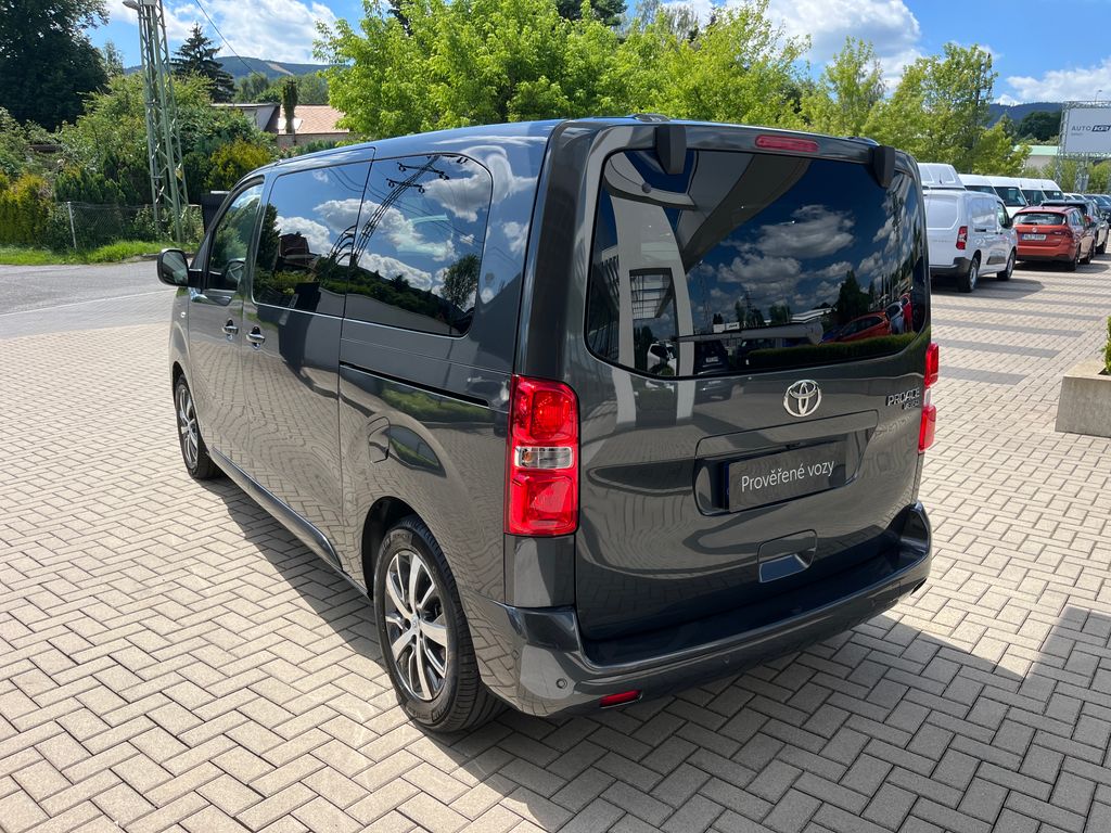 toyota-proace-verso-2-0d-144k-l1-family-webasto-8s - 3
