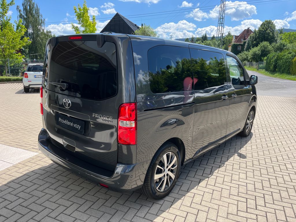 toyota-proace-verso-2-0d-144k-l1-family-webasto-8s - 5