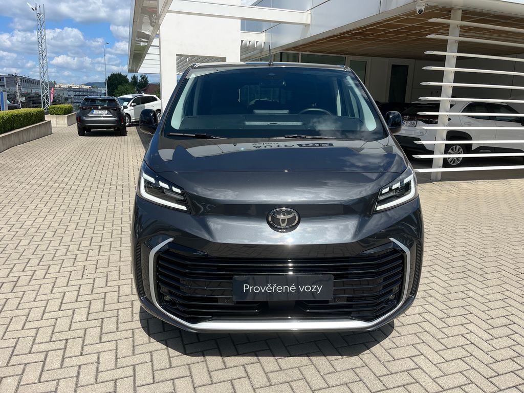 toyota-proace-verso-2-0d-144k-l1-family-webasto-8s - 8