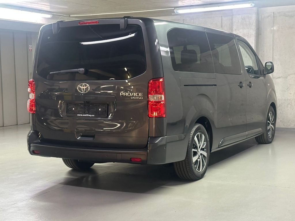 toyota-proace-verso-2-2-d-180k-l2-family-executive-webasto - 4