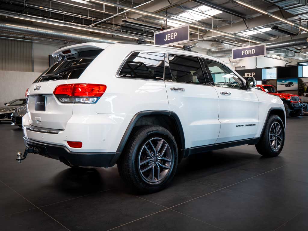 jeep-grand-cherokee-3-6-v6-limited-4x4 - 6