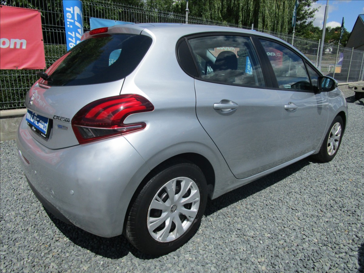 peugeot-208-1-2i-klima-navi - 3