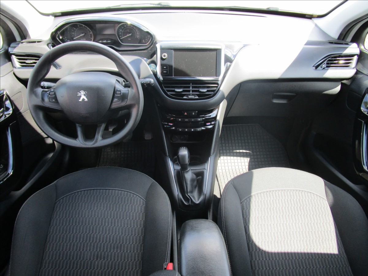 peugeot-208-1-2i-klima-navi - 6