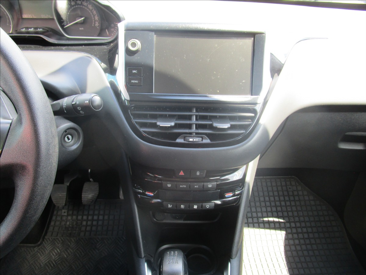 peugeot-208-1-2i-klima-navi - 8