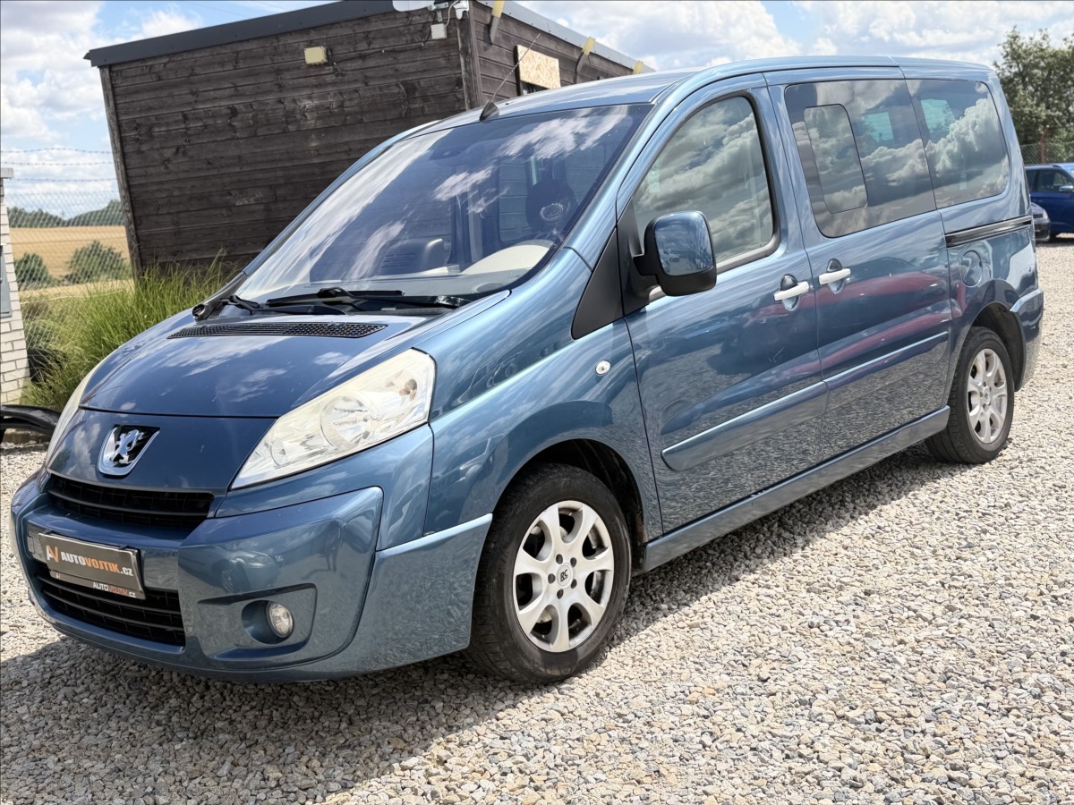 Peugeot Expert 2,0 100kW NAVI,TAŽNÉ,8 SEDADEL