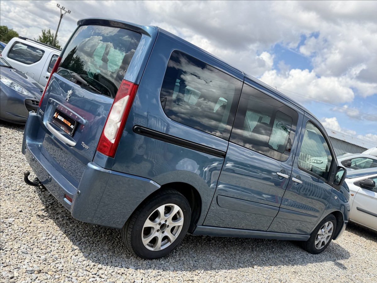 peugeot-expert-2-0-100kw-navi-tazne-8-sedadel - 4