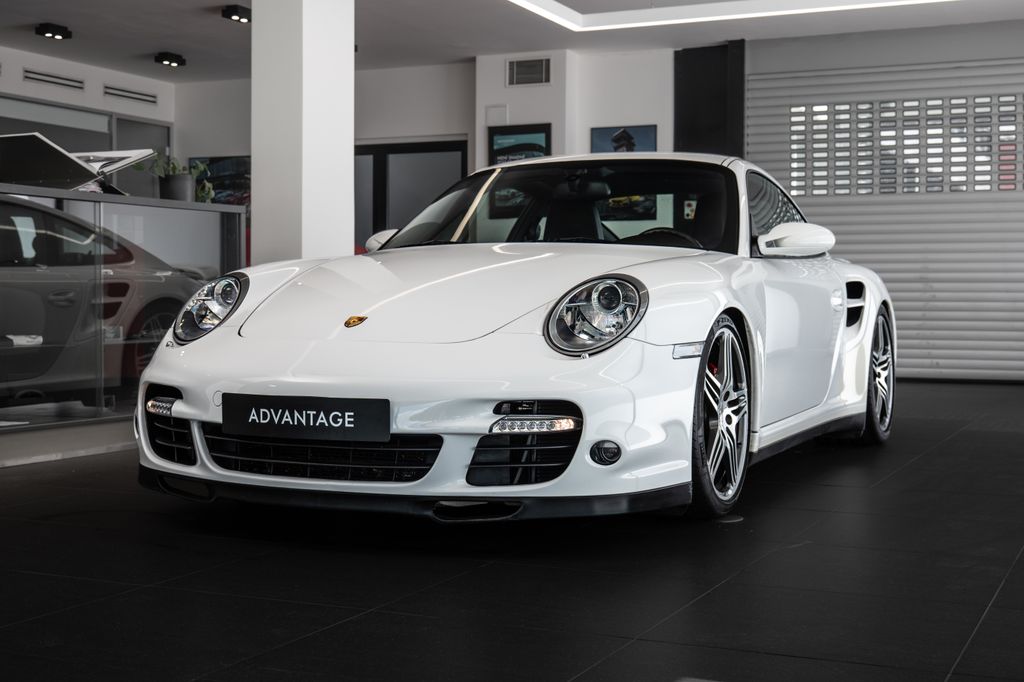 Porsche 911 (997.1) Turbo Bose/Vyhřívaná sedadla
