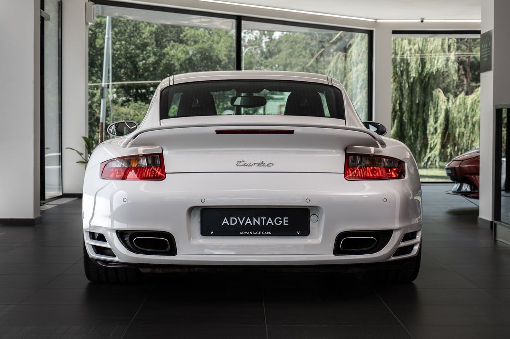 porsche-911-997-1-turbo-bose-vyhrivana-sedadla - 2