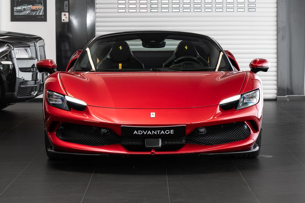 ferrari-spider-360-jbl-carplay - 1