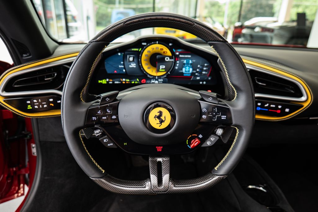 ferrari-spider-360-jbl-carplay - 5