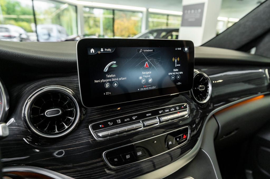 mercedes-benz-tridy-v-300d-4m-burgano-vip-amg-airmatic-43-tv-360 - 5