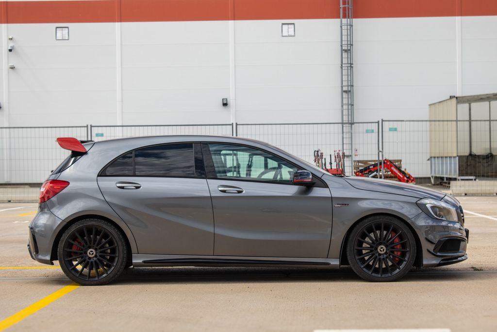mercedes-benz-tridy-a-4matic-2013 - 3