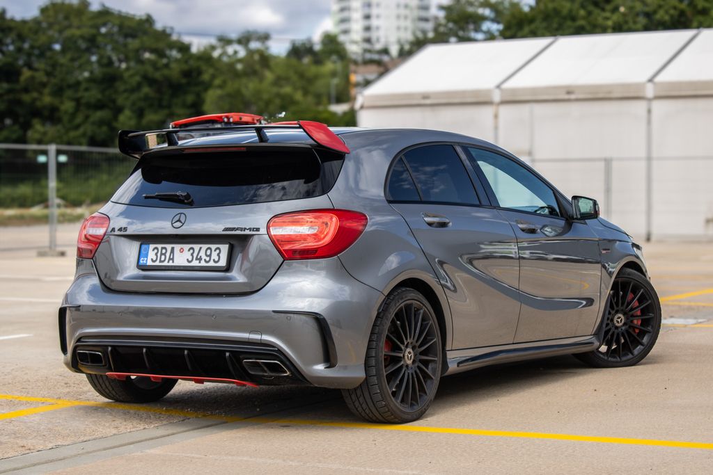 mercedes-benz-tridy-a-4matic-2013 - 4