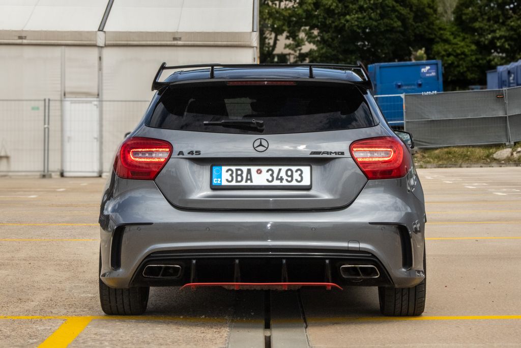 mercedes-benz-tridy-a-4matic-2013 - 5