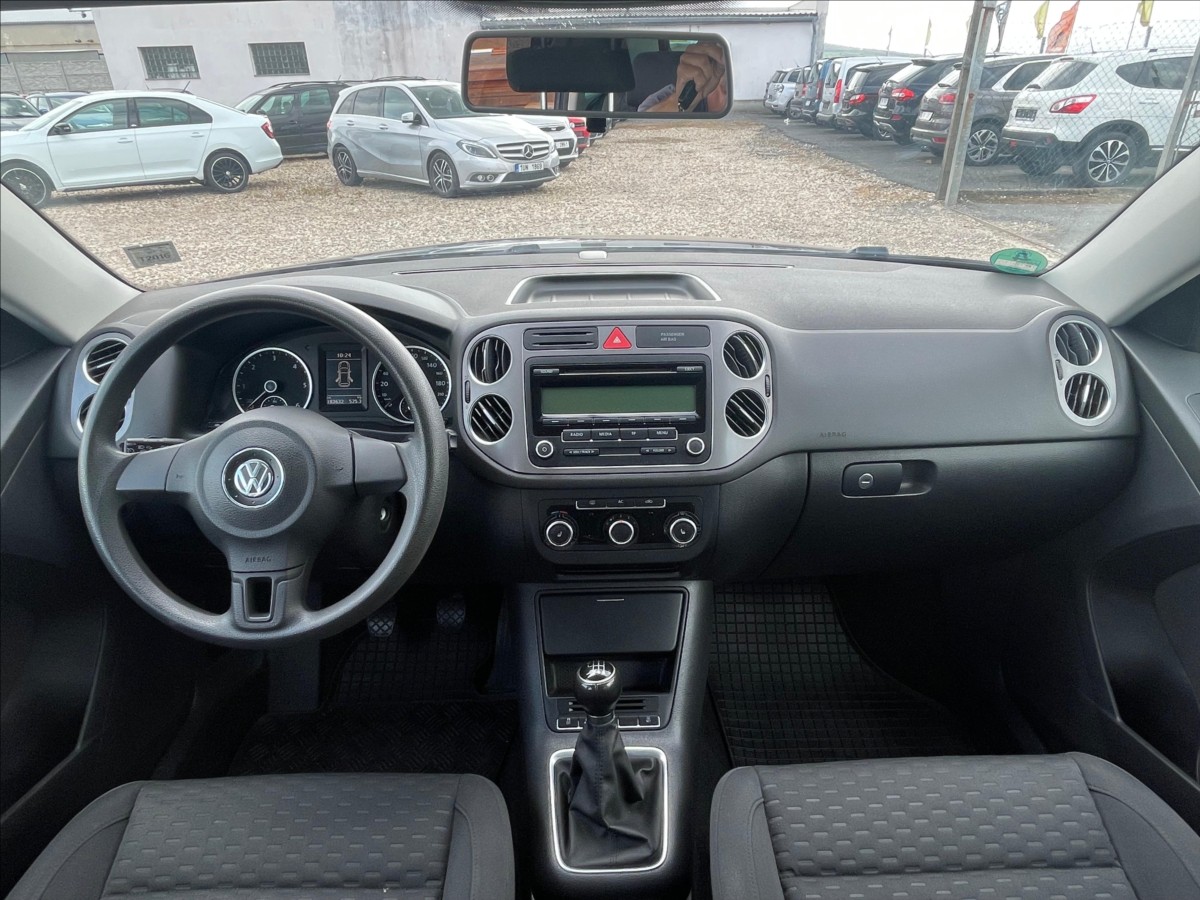 volkswagen-tiguan-2-0-tdi-4x4 - 6