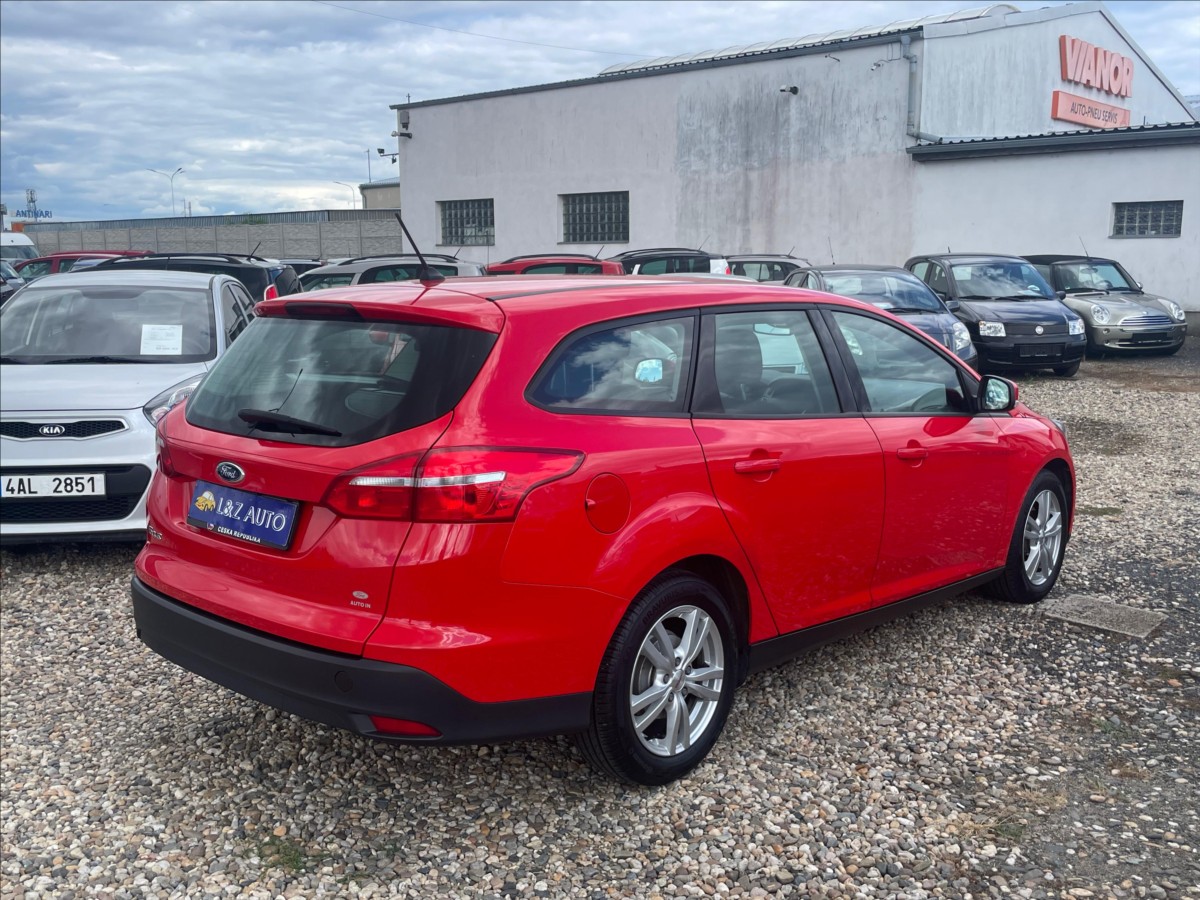 ford-focus-1-6-i-16v - 5