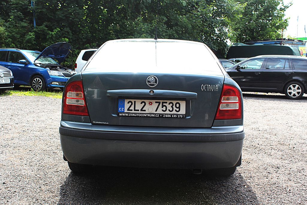 skoda-octavia-1-6-mpi-klima - 6