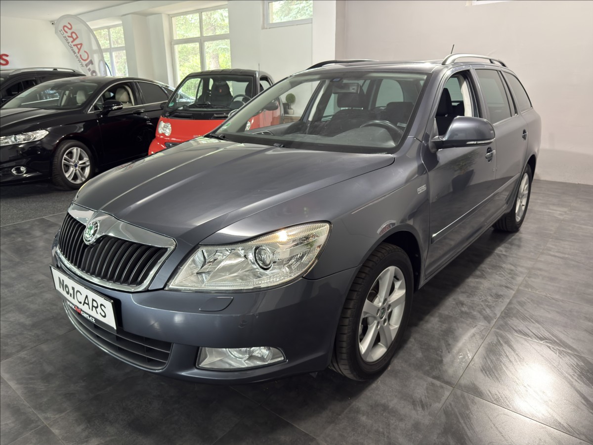 skoda-octavia-1-4-tsi-family-xenon-sibr-tz - 2