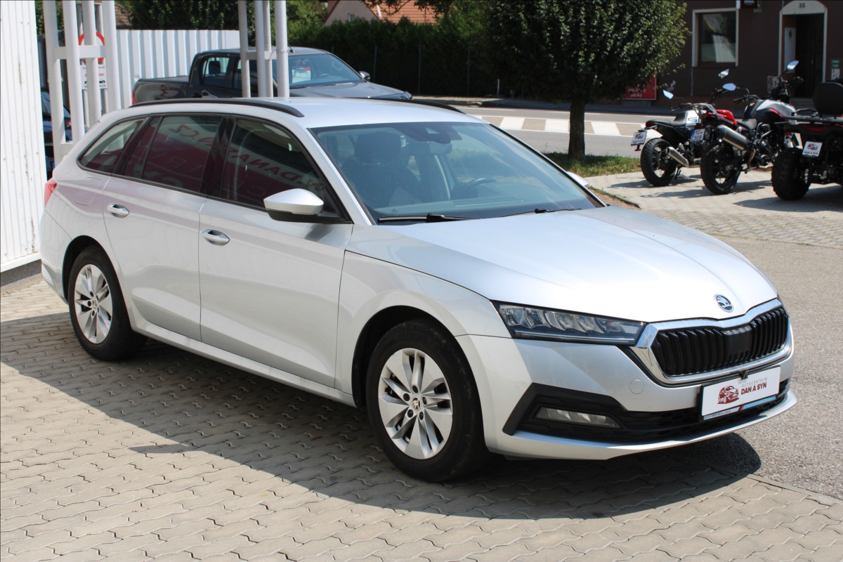 skoda-octavia-2-0-tdi-ambition-1-majitel-cz - 1