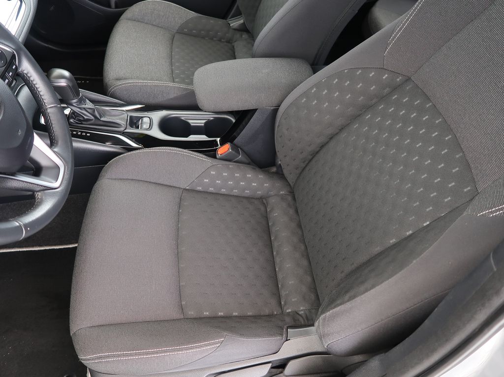 toyota-corolla-1-8-hybrid-e-cvt-comfort-cz-1maj - 8