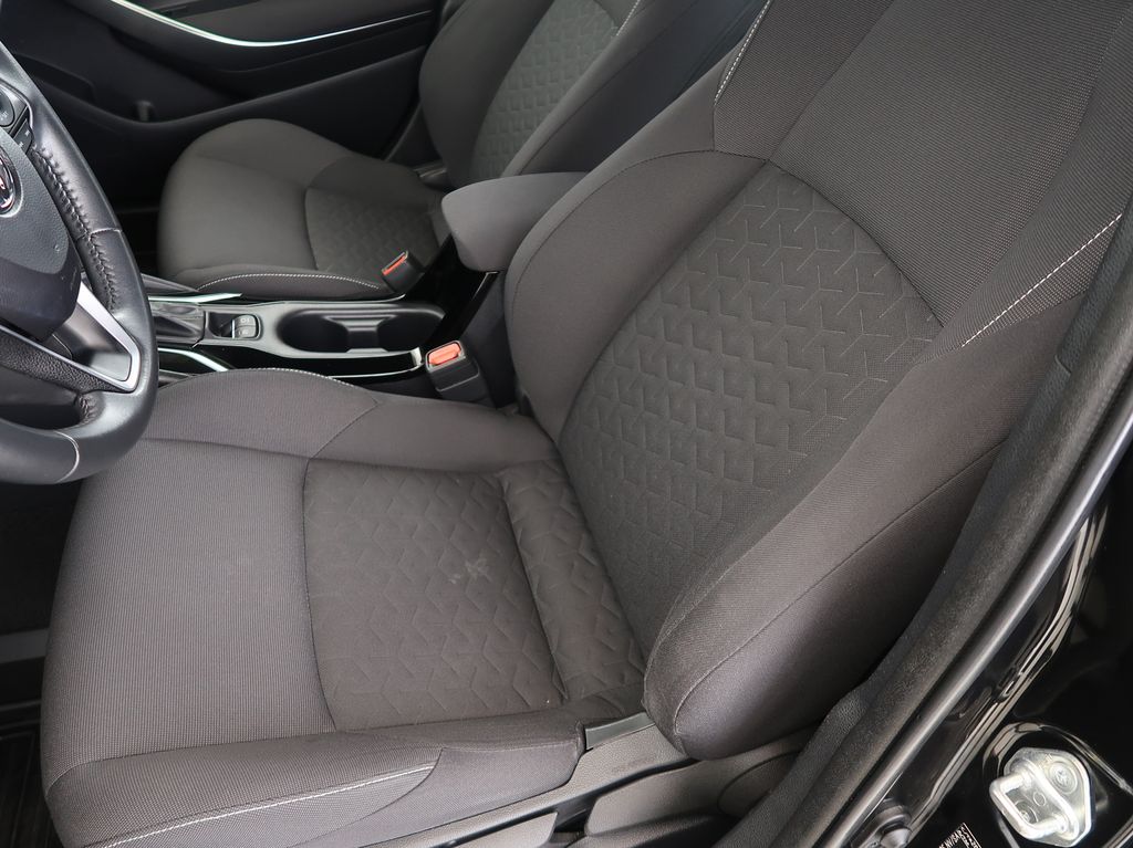 toyota-corolla-2-0hybrid-cz-1maj-comforttech - 8